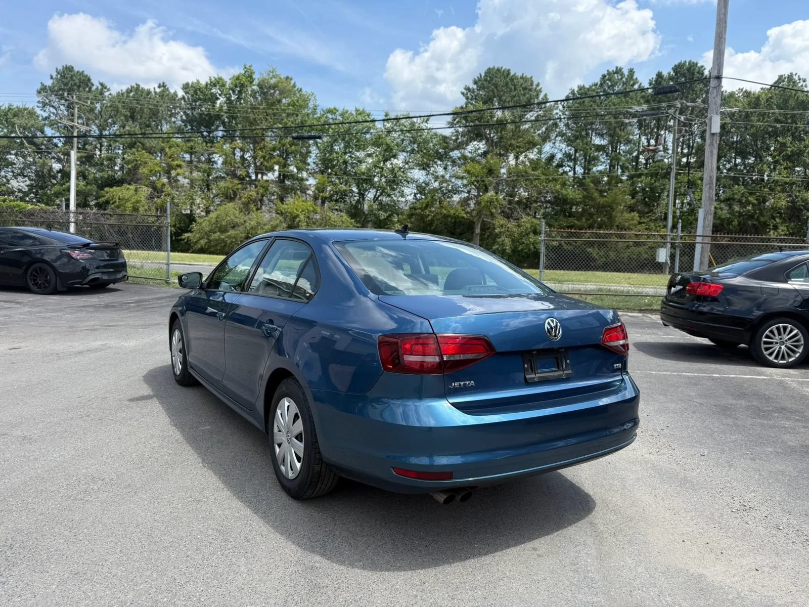 Used 2016 Volkswagen Jetta S FWD image 3