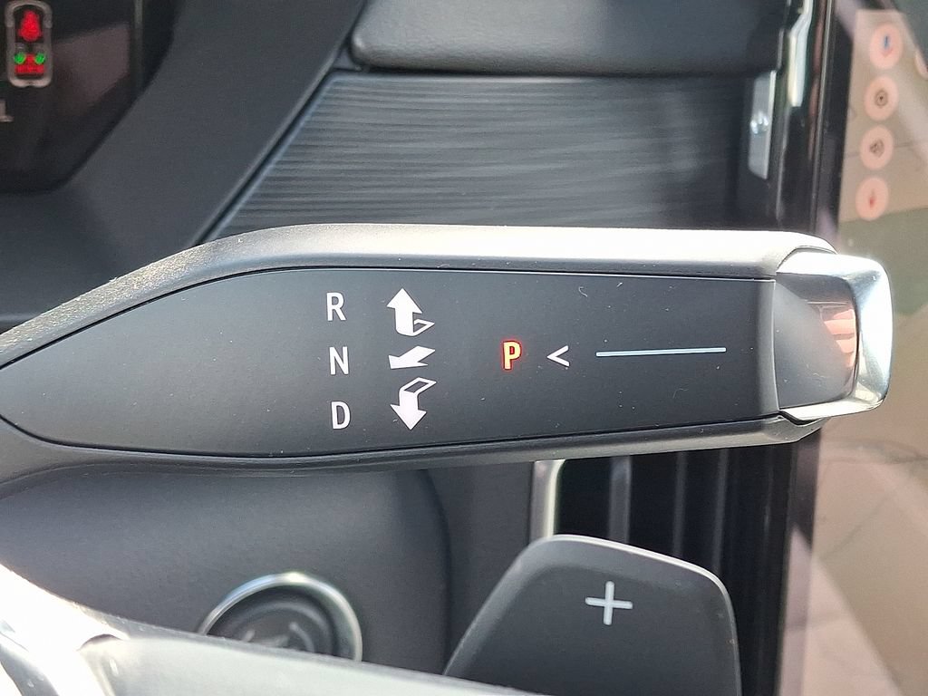 New 2025 GMC Acadia Elevation FWD image 12