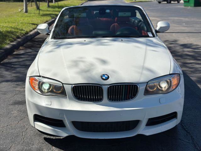 Used 2013 BMW 135i Convertible image 22
