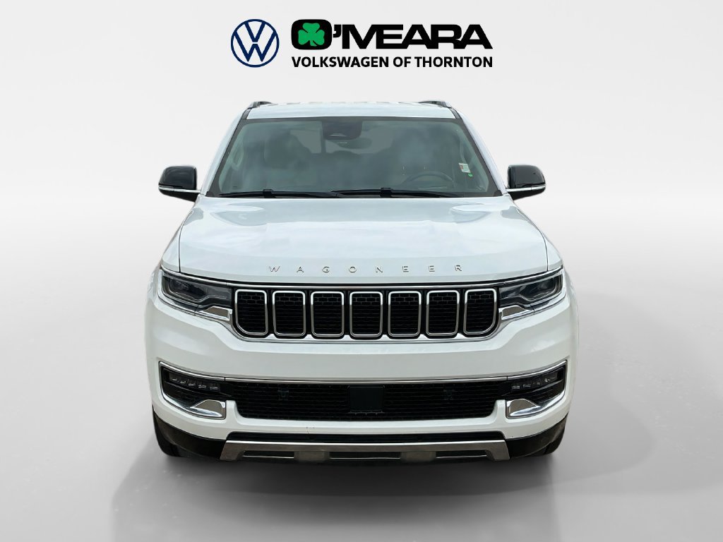 Used 2024 Jeep Wagoneer L Series III w/ Flexible Seating Group AWD/4WD image 8