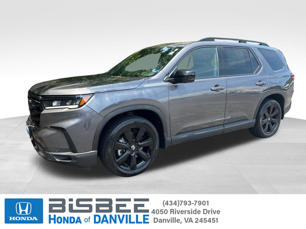 Used 2025 Honda Pilot Black Edition image 1