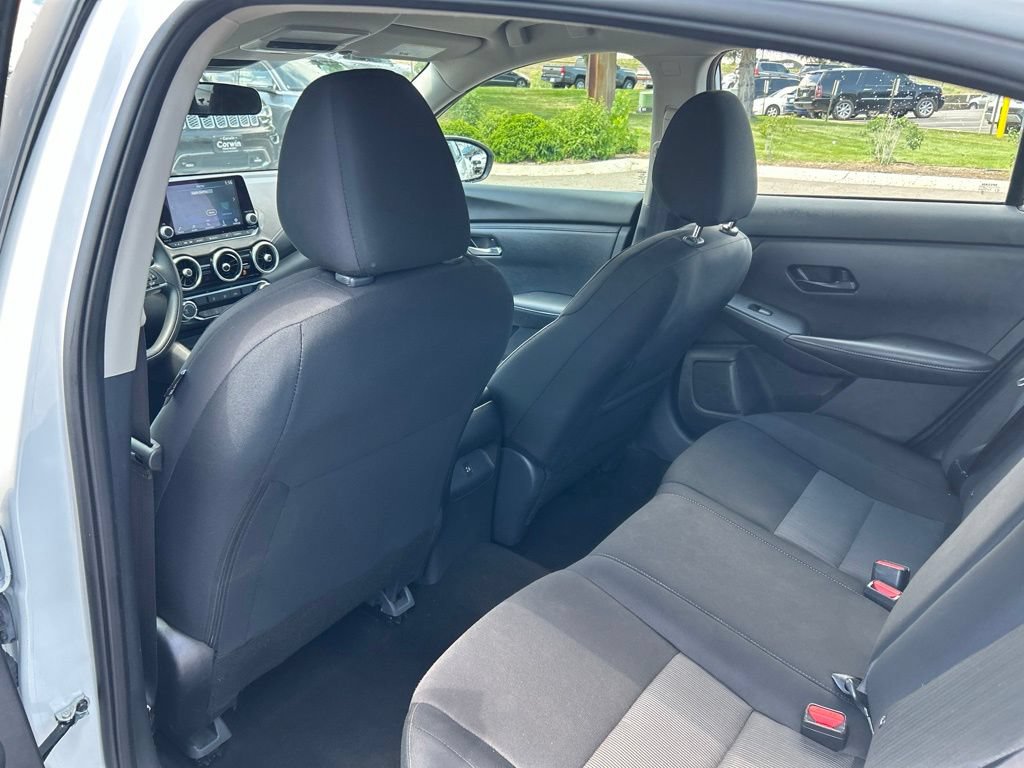 Used 2024 Nissan Sentra SV FWD image 19