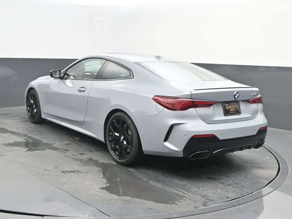 New 2026 BMW M440i Coupe w/ Premium Package RWD image 3