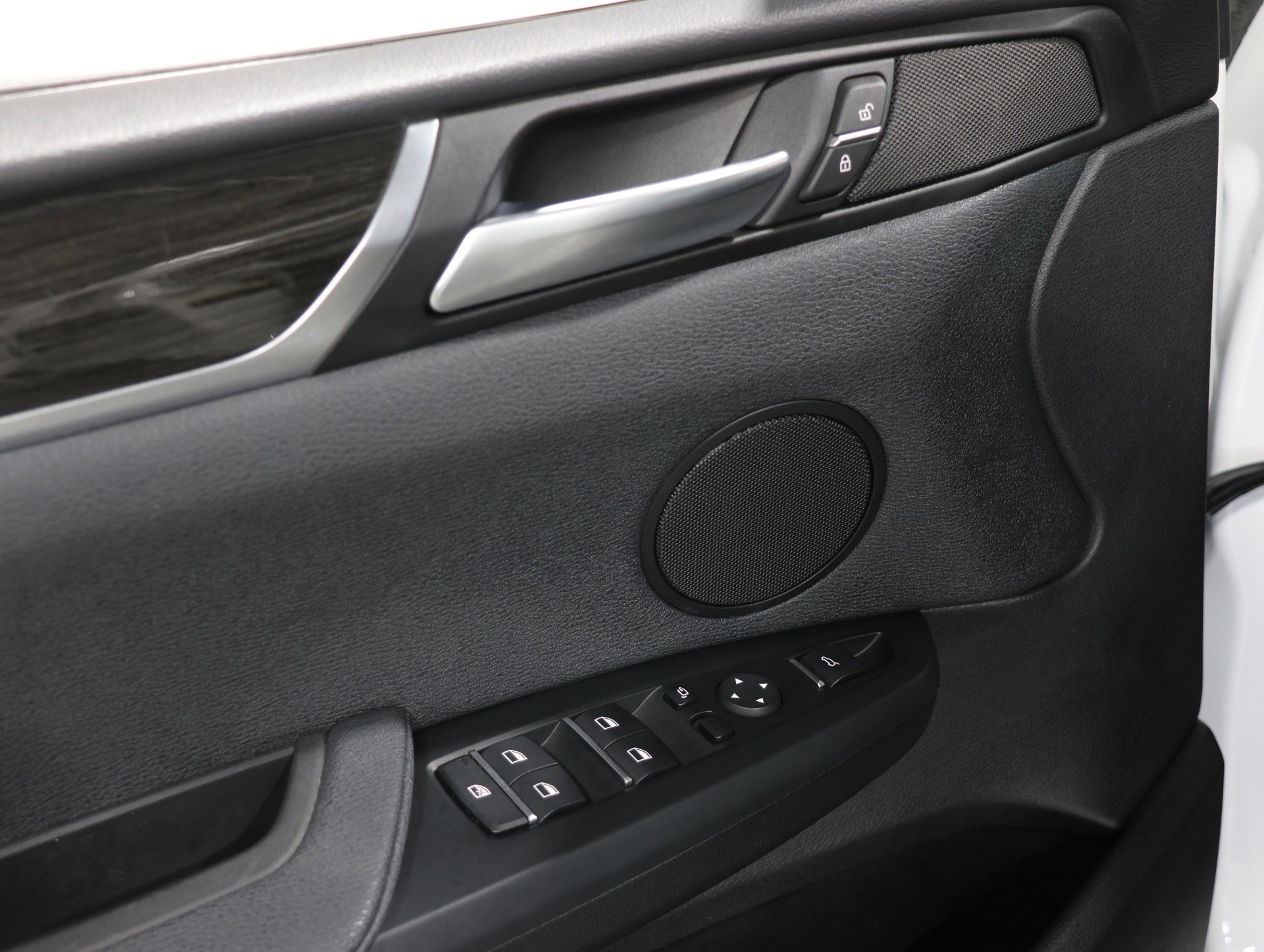 Used 2017 BMW X3 xDrive28i image 57