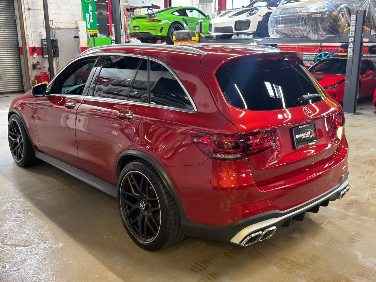 Used 2020 Mercedes-Benz GLC 63 AMG 4MATIC w/ Parking Assistance Package image 11