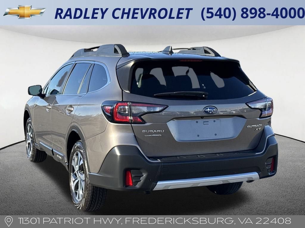 Used 2022 Subaru Outback Limited XT image 3
