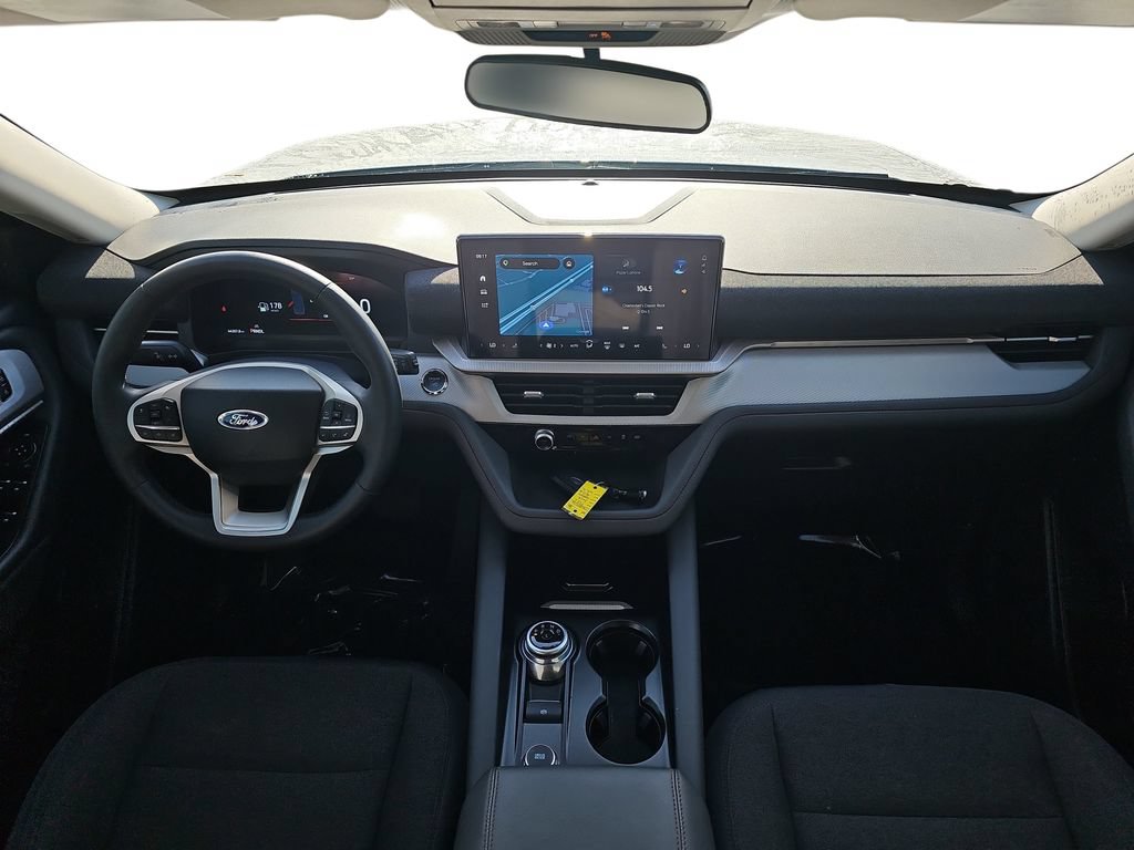 Used 2025 Ford Explorer Active RWD image 13