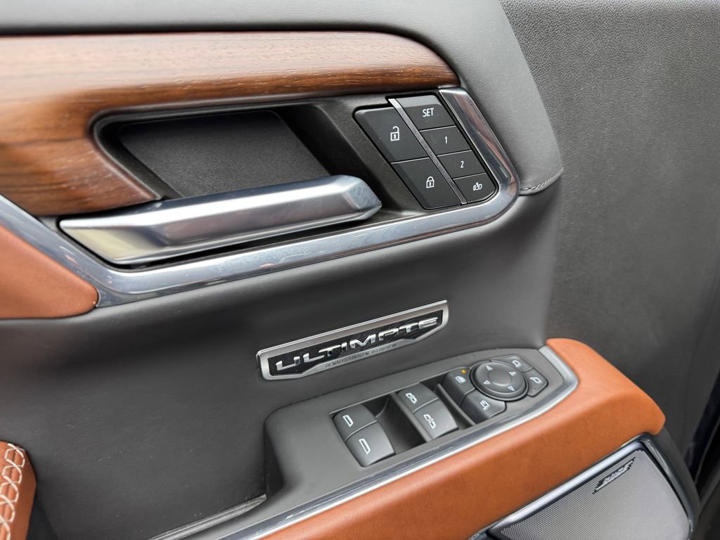 Used 2024 GMC Sierra 1500 Denali Ultimate image 11