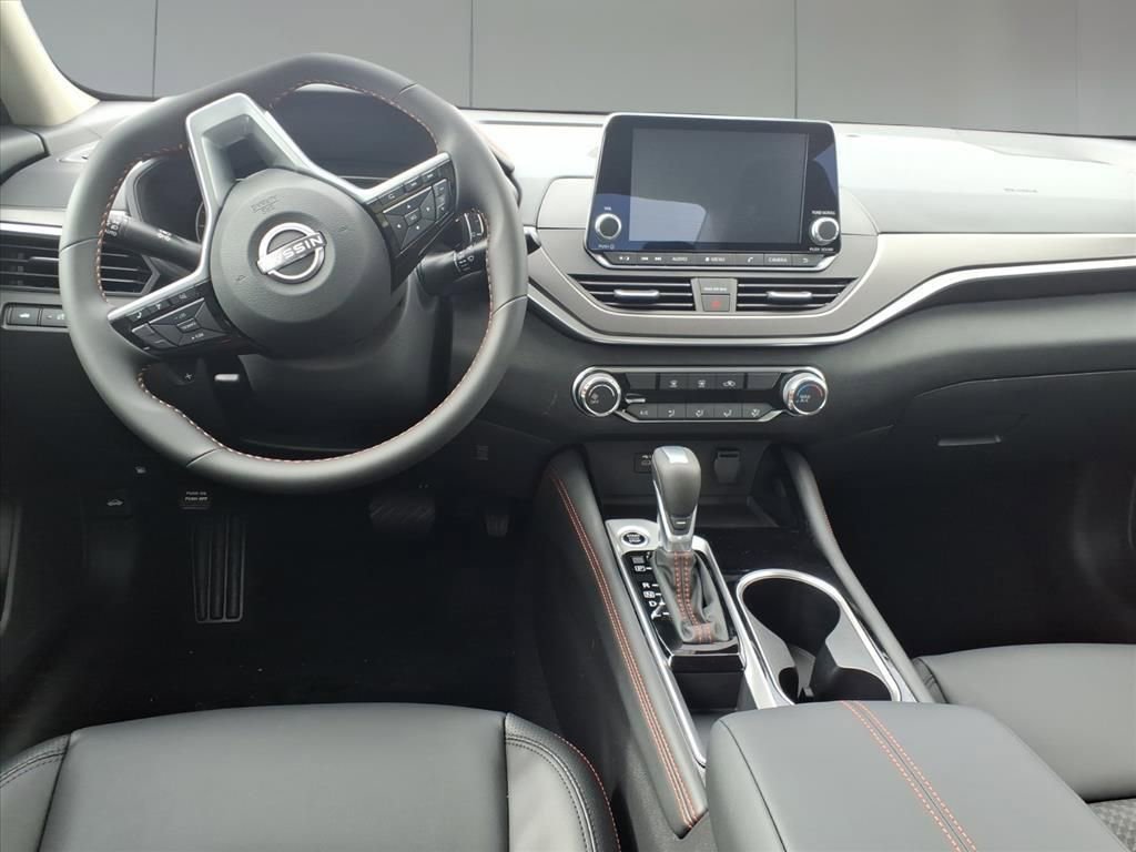 New 2025 Nissan Altima 2.5 SR image 27