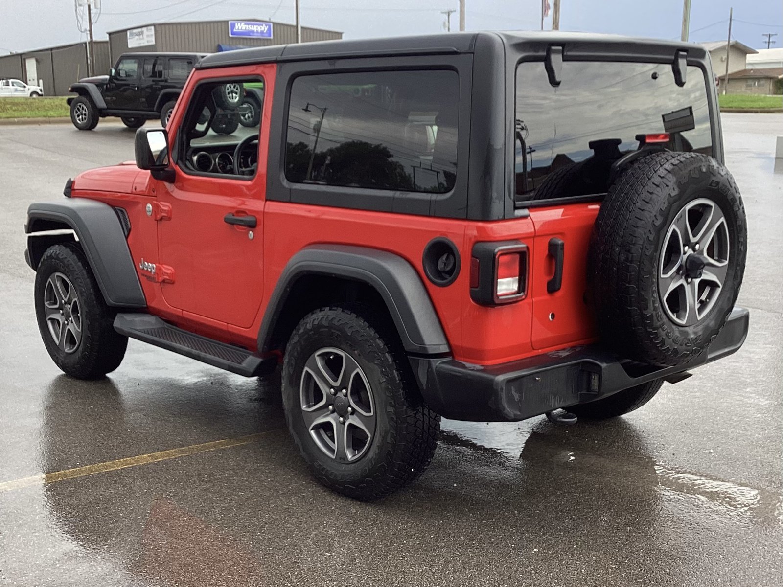 Used 2019 Jeep Wrangler Sport AWD/4WD image 6