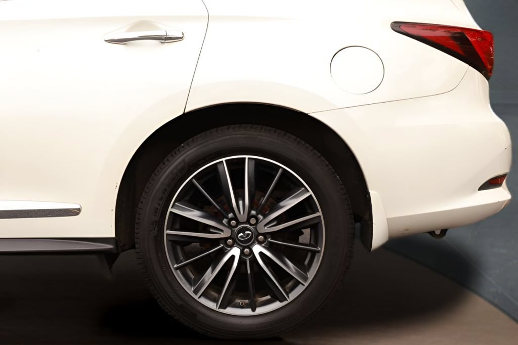 Used 2016 INFINITI QX60 Luxe w/ Deluxe Technology Package AWD/4WD image 8