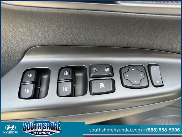 Used 2020 Hyundai Kona Ultimate AWD/4WD image 17