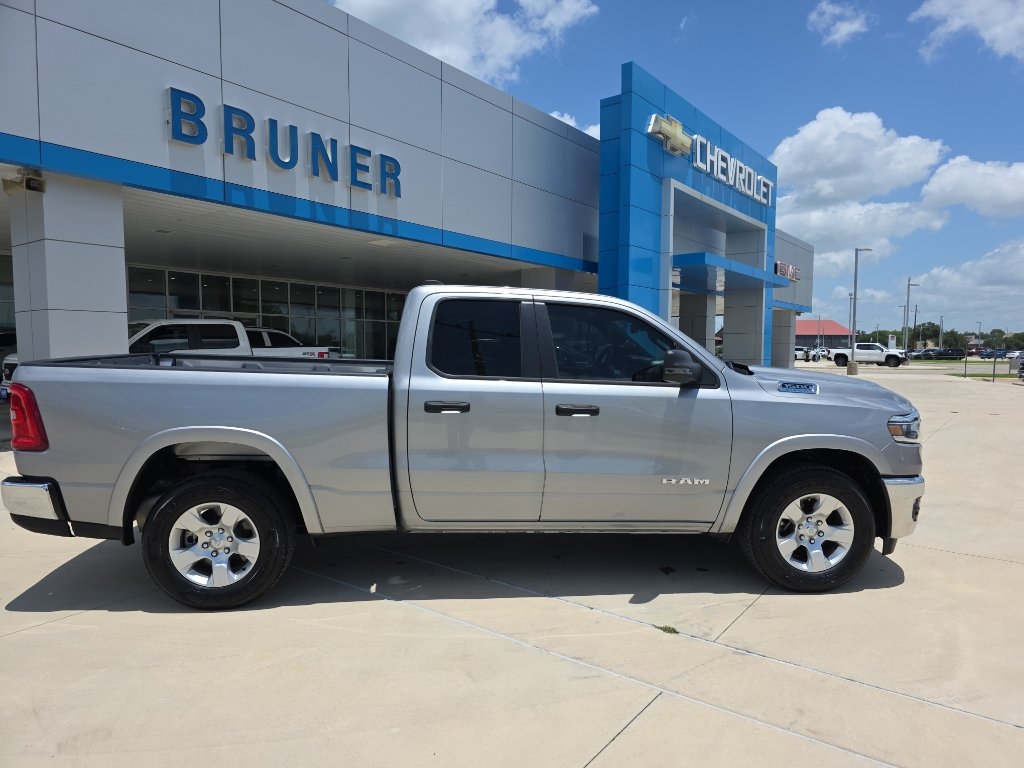 Used 2025 RAM 1500 Lone Star RWD image 20