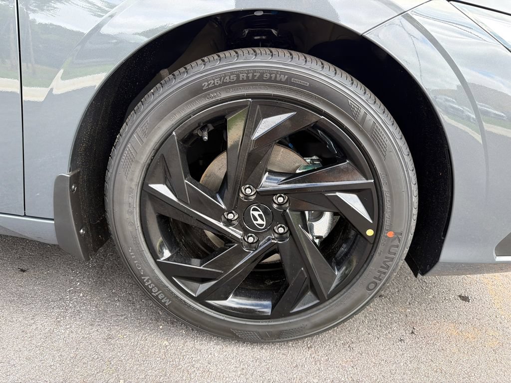 New 2026 Hyundai Elantra Sport FWD image 13