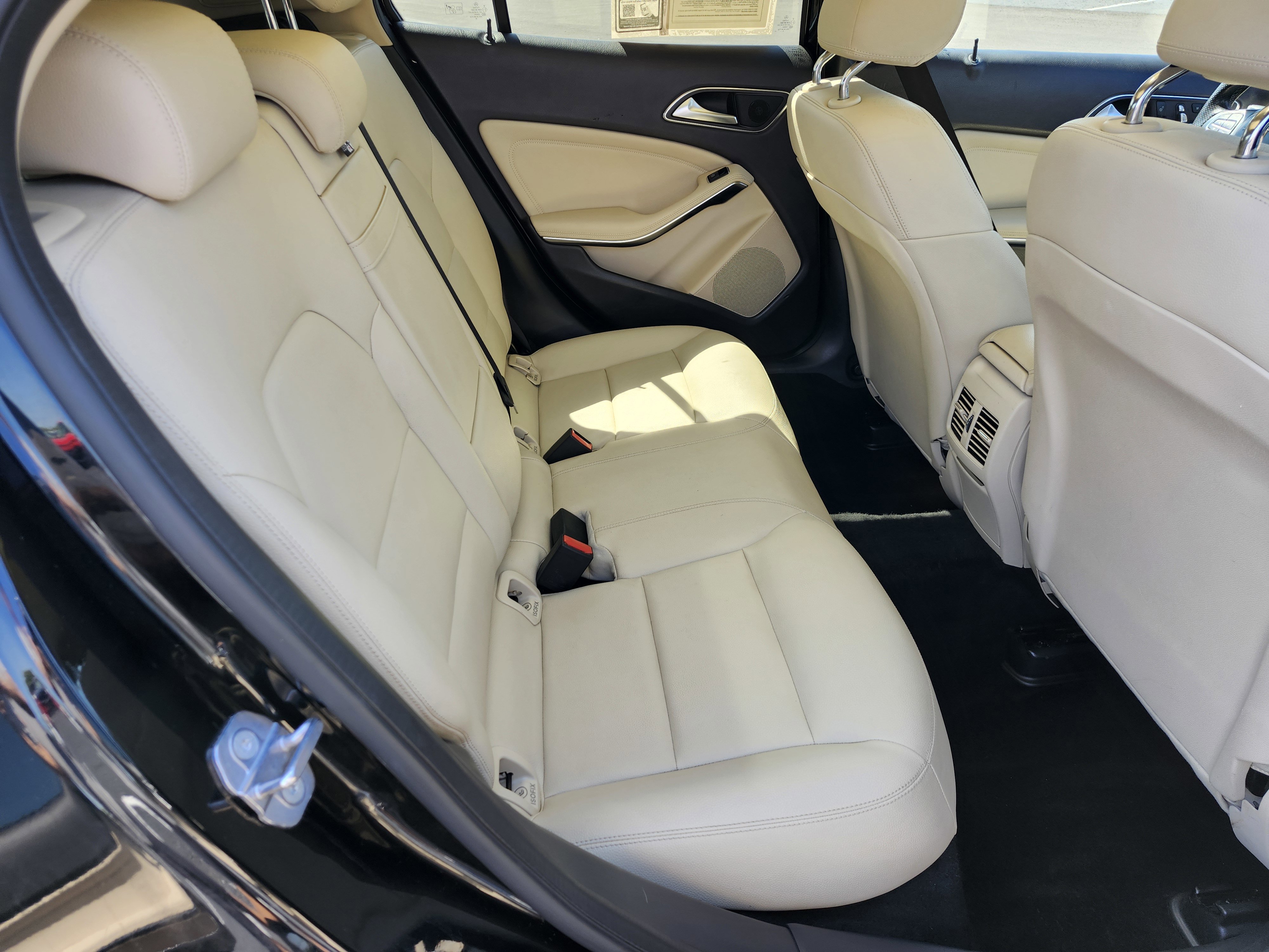 Used 2019 Mercedes-Benz GLA 250 4MATIC image 15