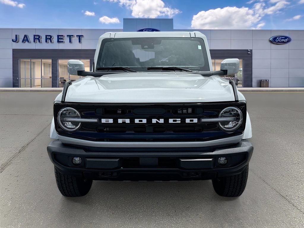 New 2026 Ford Bronco Outer Banks AWD/4WD image 2