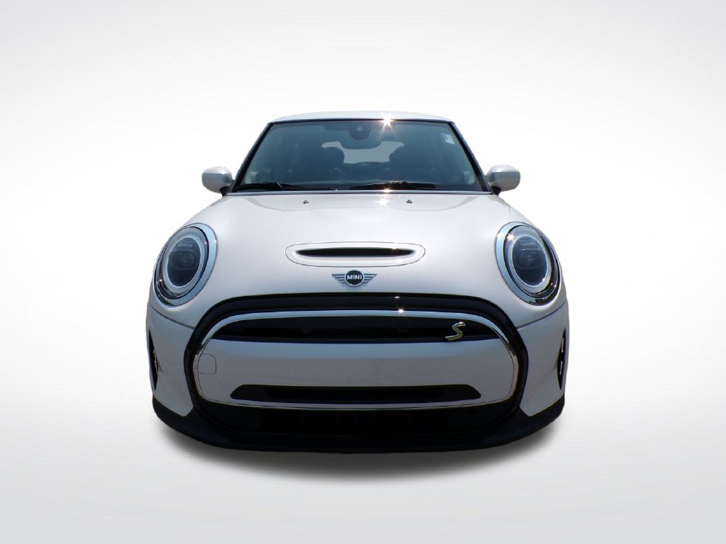 Used 2024 MINI Cooper SE FWD image 8