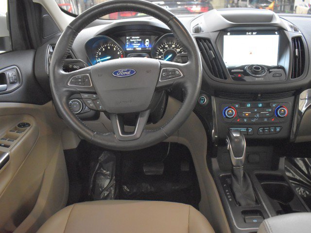 Used 2019 Ford Escape Titanium AWD/4WD image 9