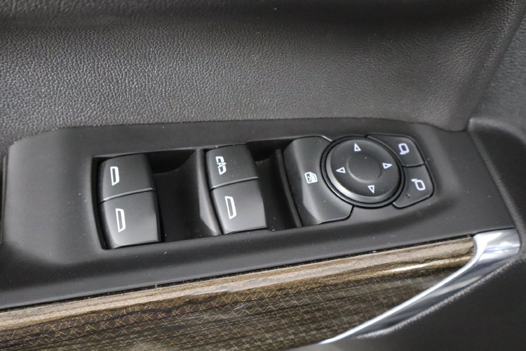 Used 2020 Chevrolet Silverado 1500 RST w/ All-Star Edition AWD/4WD image 19