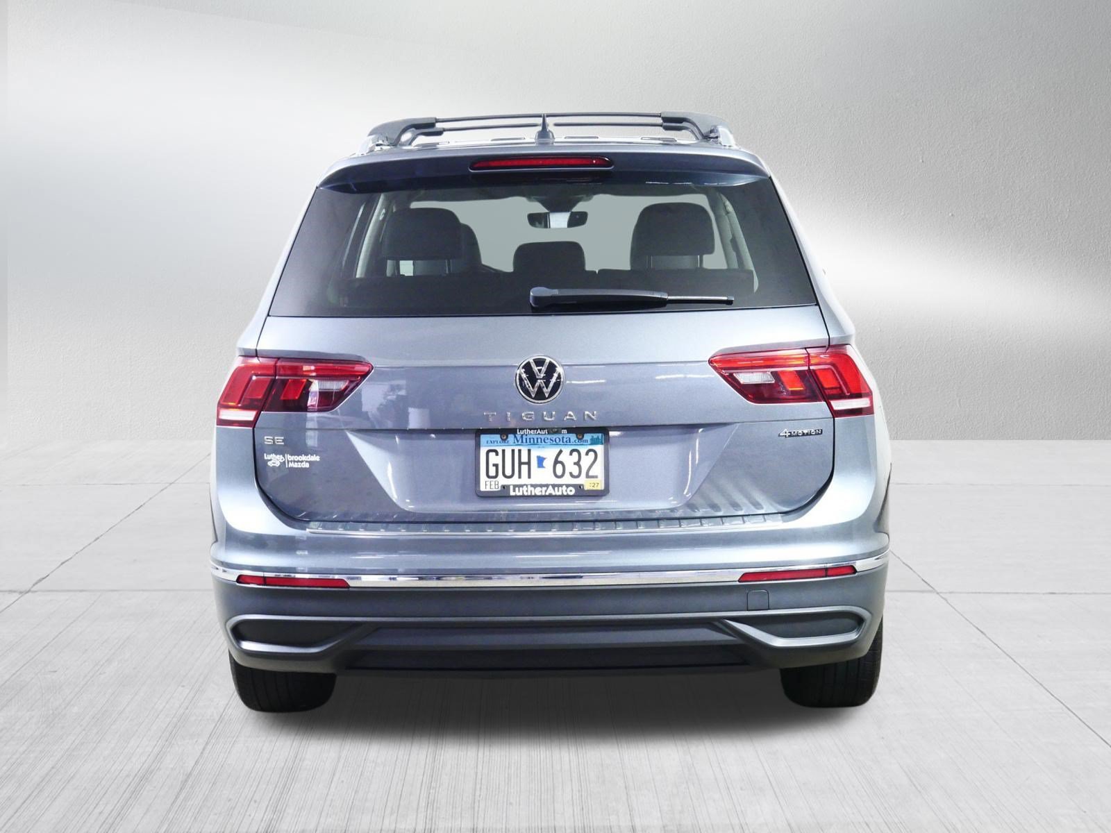 Used 2022 Volkswagen Tiguan SE AWD/4WD image 6