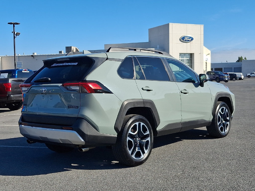 Used 2020 Toyota RAV4 Adventure AWD/4WD image 6