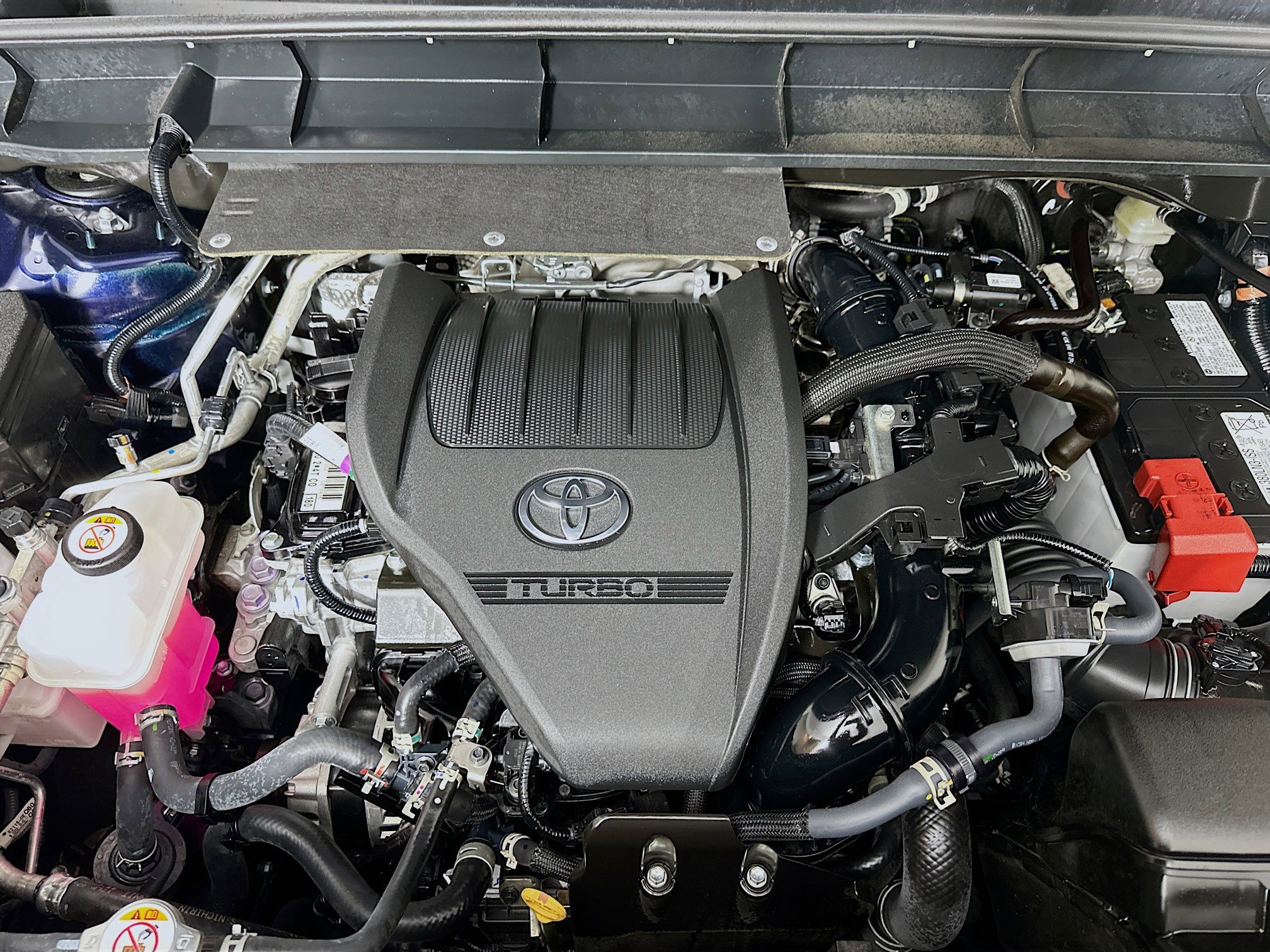 Used 2025 Toyota Highlander XLE image 37