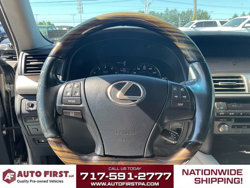 Used 2016 Lexus LS 460 AWD image 17