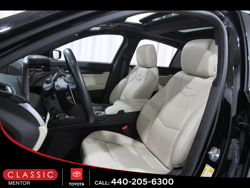 Used 2025 Cadillac CT5 Premium Luxury image 5