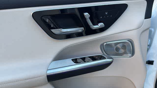 Certified 2026 Mercedes-Benz GLC 300 4MATIC image 15