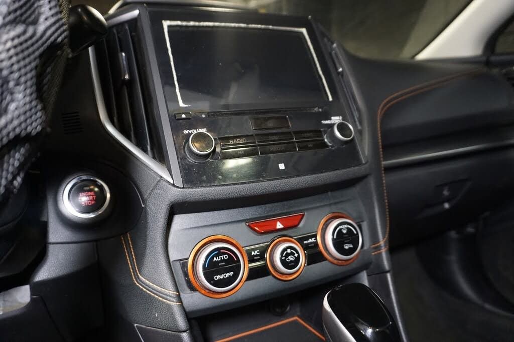 Used 2018 Subaru Crosstrek 2.0i Limited image 16