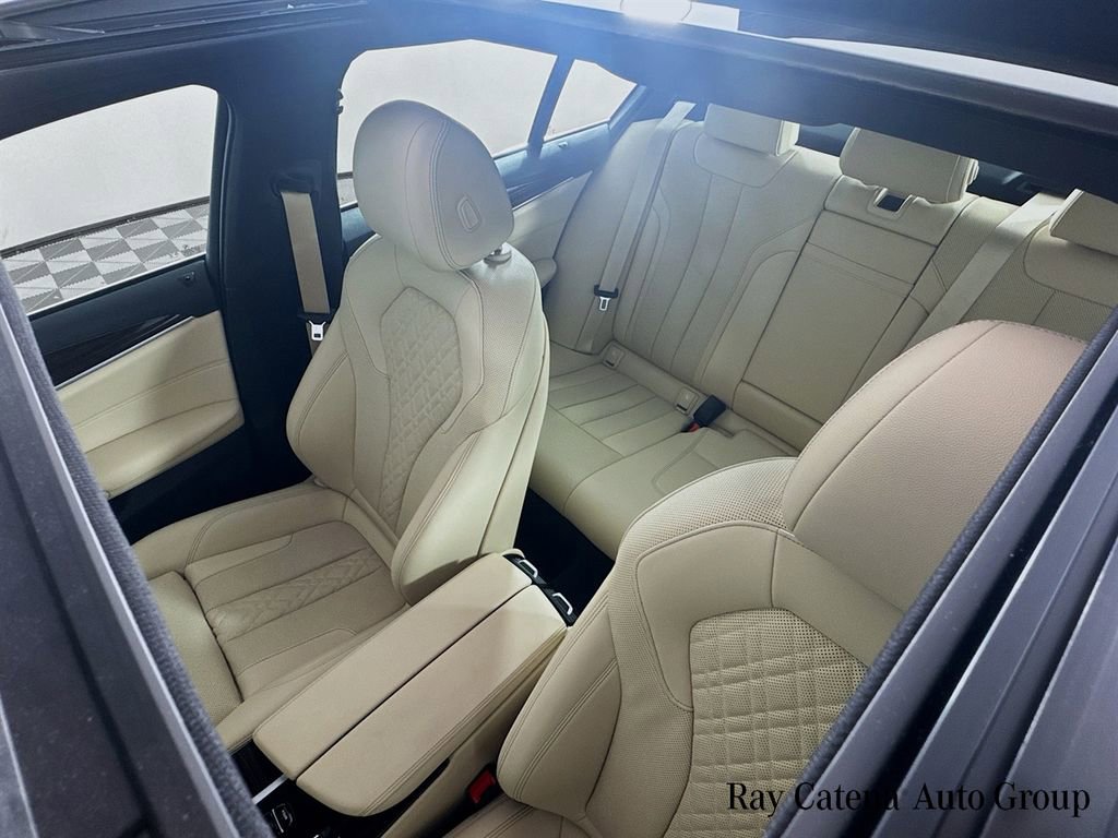 Certified 2023 BMW 530i xDrive w/ Premium Package image 23