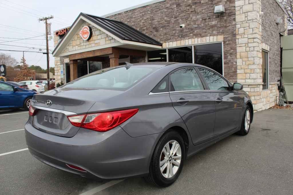 Used 2013 Hyundai Sonata GLS w/ Popular Equipment Pkg image 5