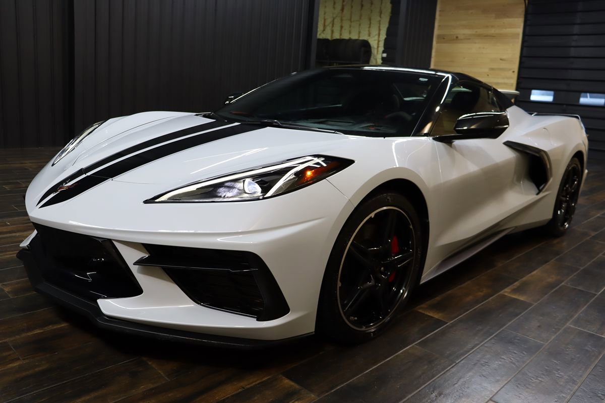 Used 2024 Chevrolet Corvette Stingray Premium Conv w/ Z51 Performance Package image 6