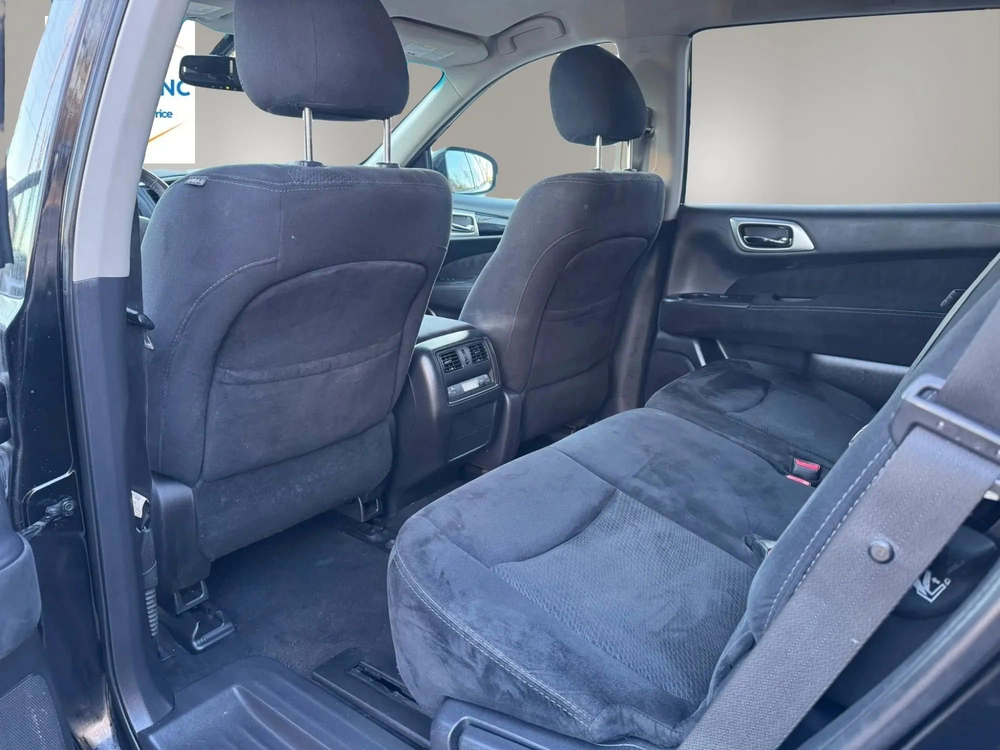 Used 2016 Nissan Pathfinder SV AWD/4WD image 20