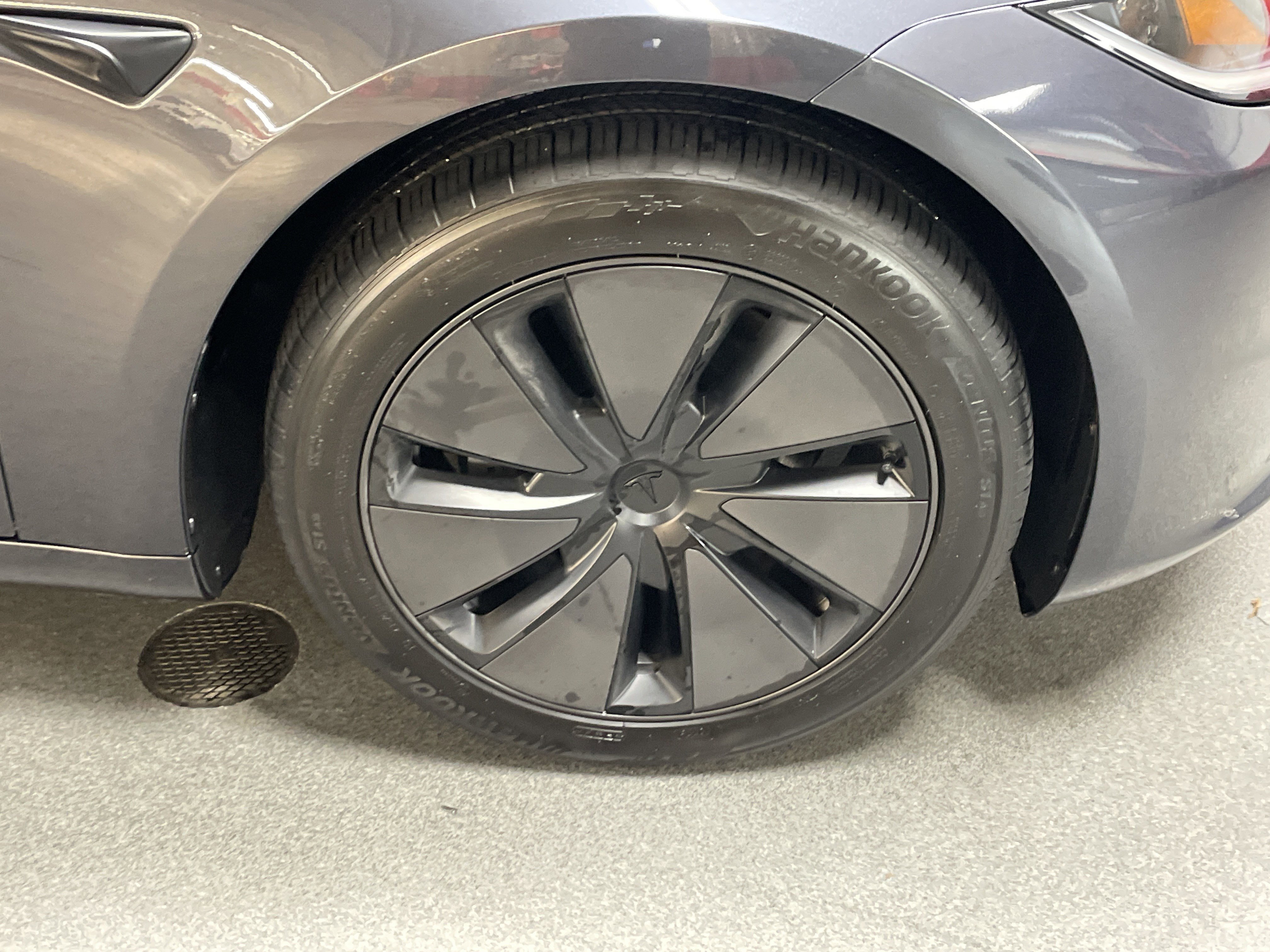 Used 2025 Tesla Model 3 Long Range image 12