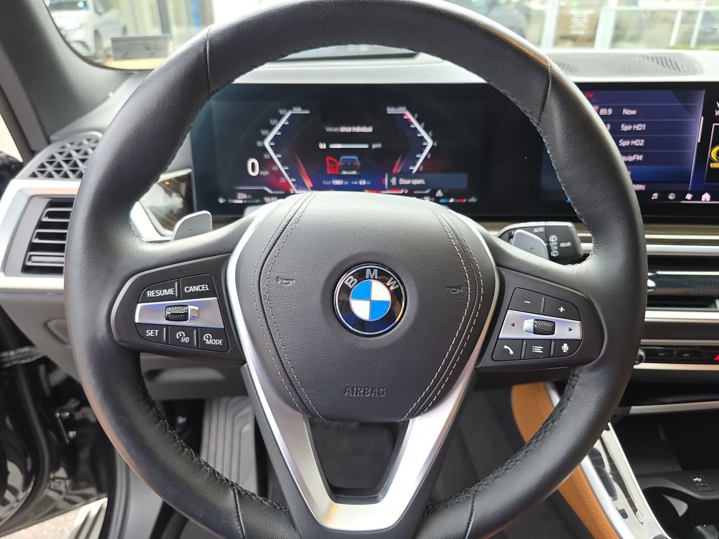 Used 2024 BMW X5 xDrive40i w/ Premium Package AWD/4WD image 25