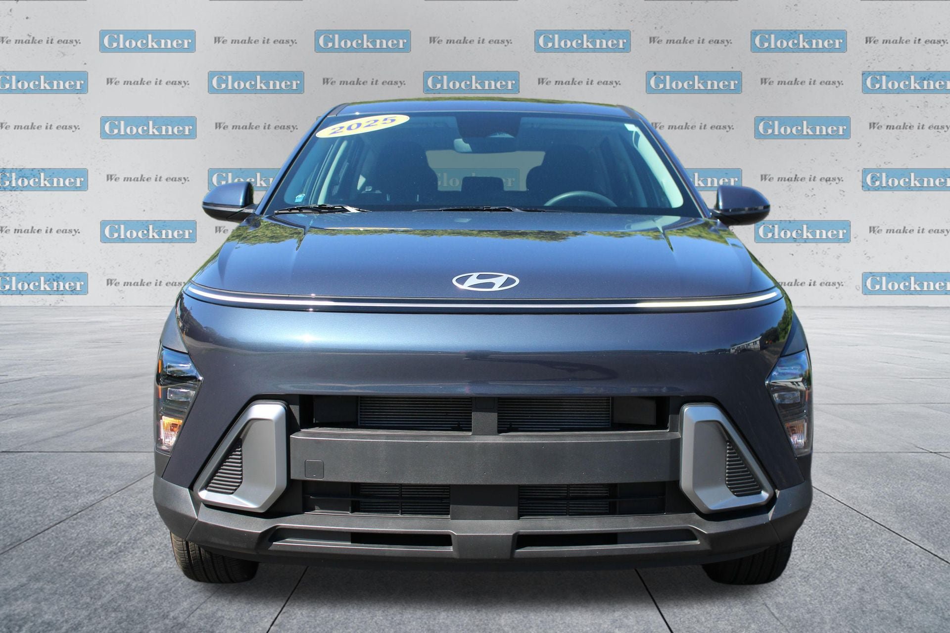 Used 2025 Hyundai Kona SE AWD/4WD image 2