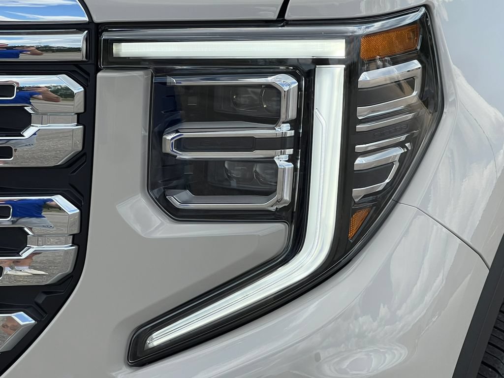 New 2026 GMC Sierra 1500 Denali w/ Denali Reserve Package AWD/4WD image 43