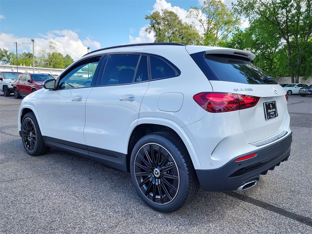 New 2025 Mercedes-Benz GLA 250 image 3