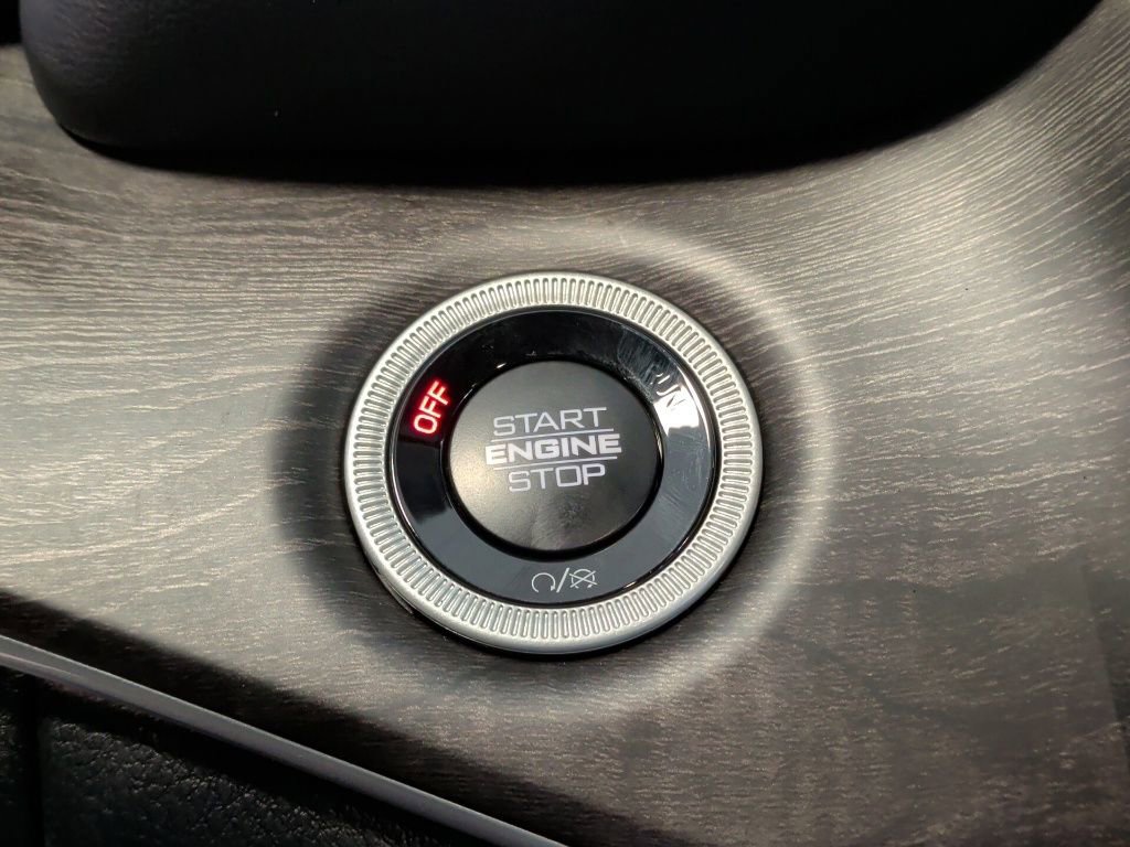 New 2025 Jeep Grand Cherokee Limited image 23