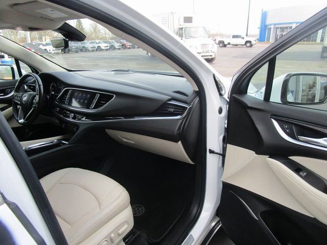 Certified 2023 Buick Enclave Essence image 28