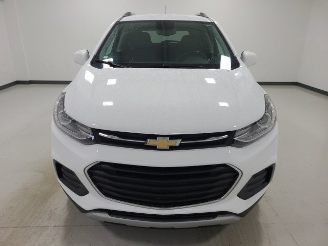 Used 2019 Chevrolet Trax LT w/ LT Convenience Package FWD image 2