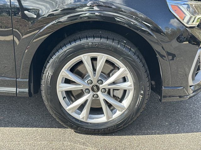 Used 2022 Audi Q3 2.0T Premium Plus w/ Premium Plus Package image 14