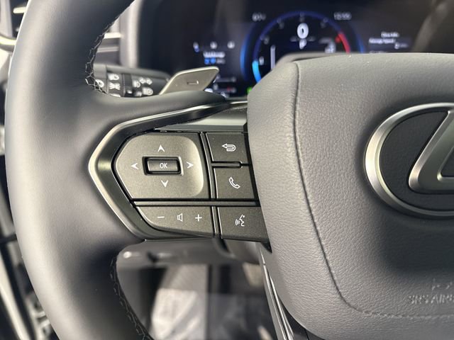 Certified 2025 Lexus LX 700h Overtrail image 13