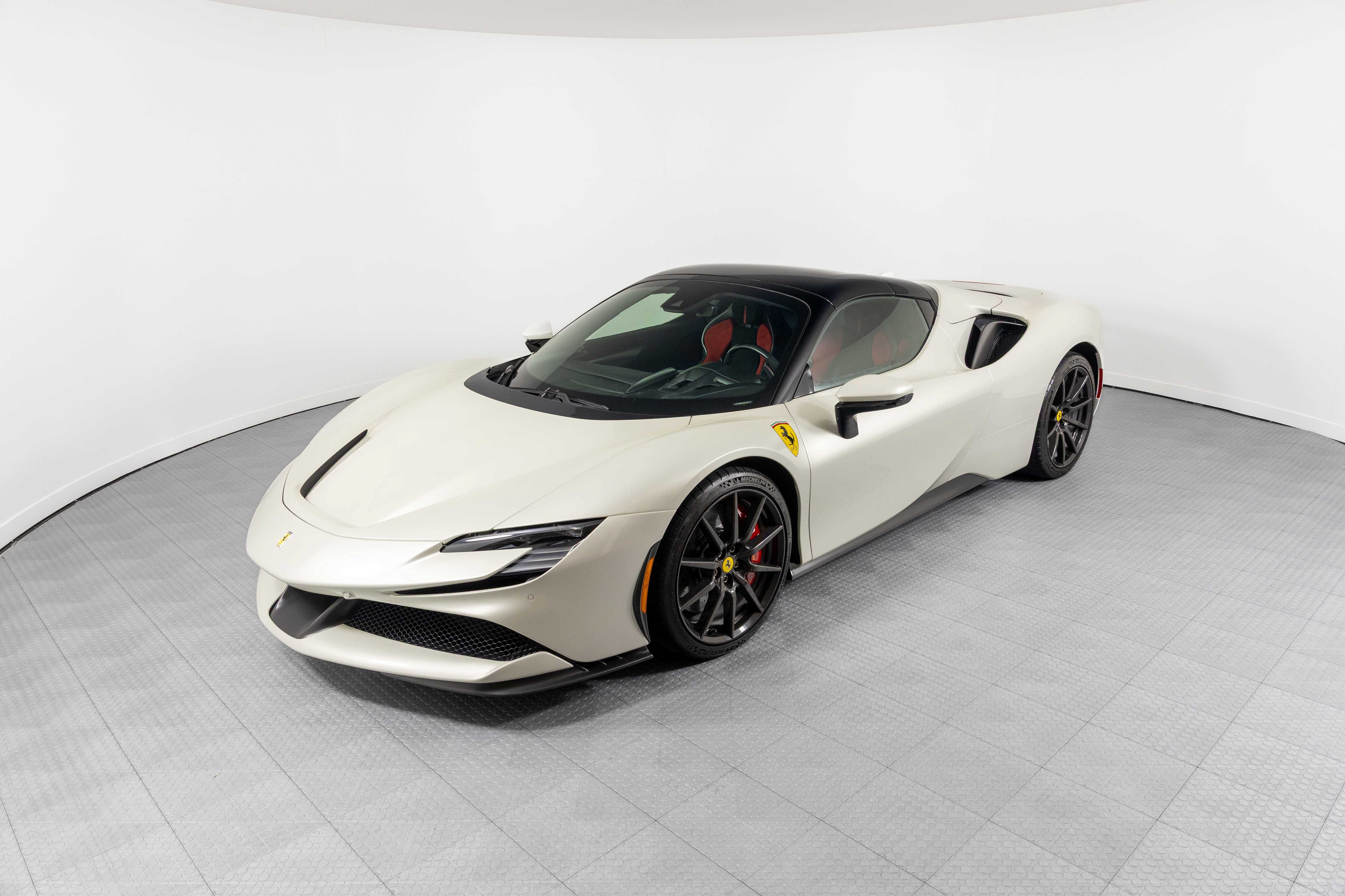 Certified 2025 Ferrari SF90 Spider AWD/4WD image 22