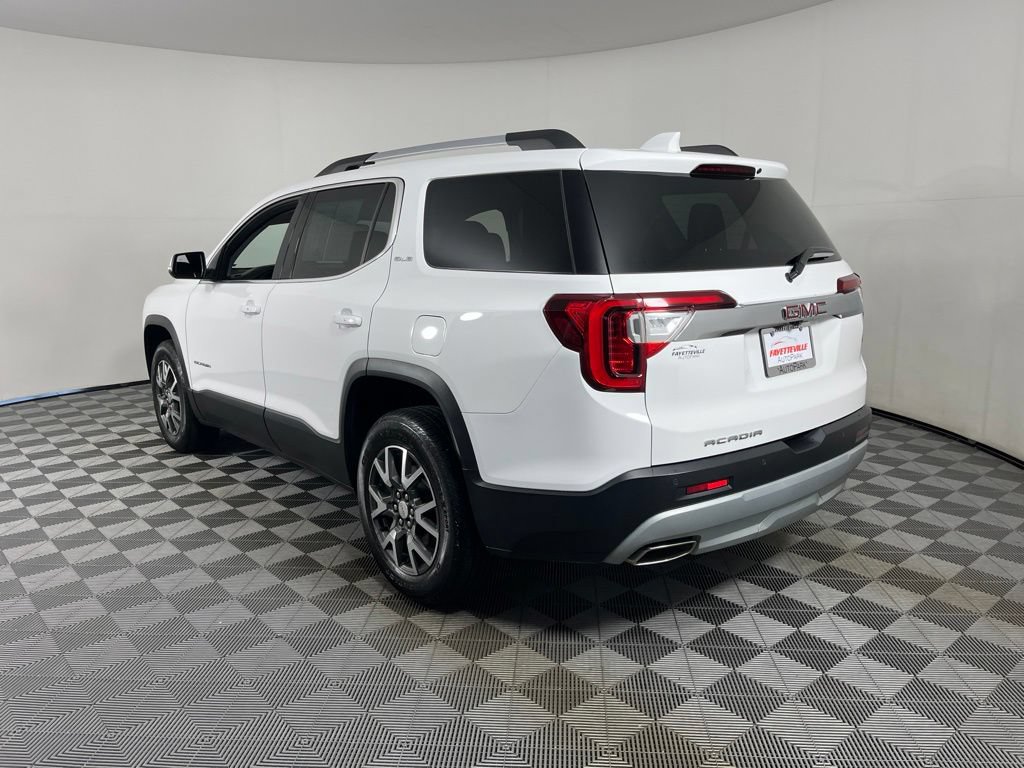 Certified 2022 GMC Acadia SLE w/ Driver Convenience Package FWD image 15