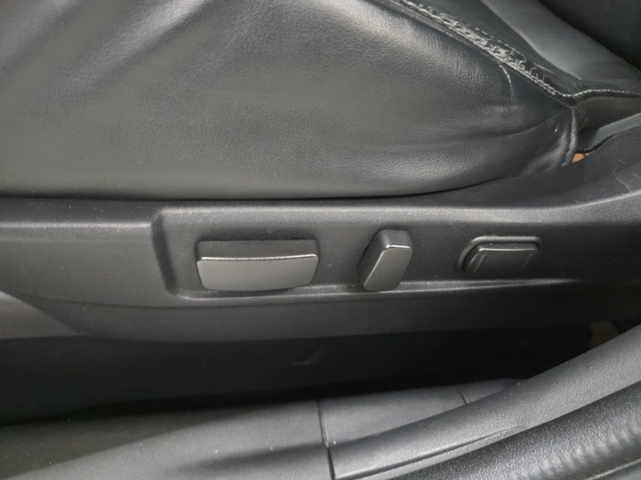 Used 2020 Mitsubishi Outlander SEL FWD image 33
