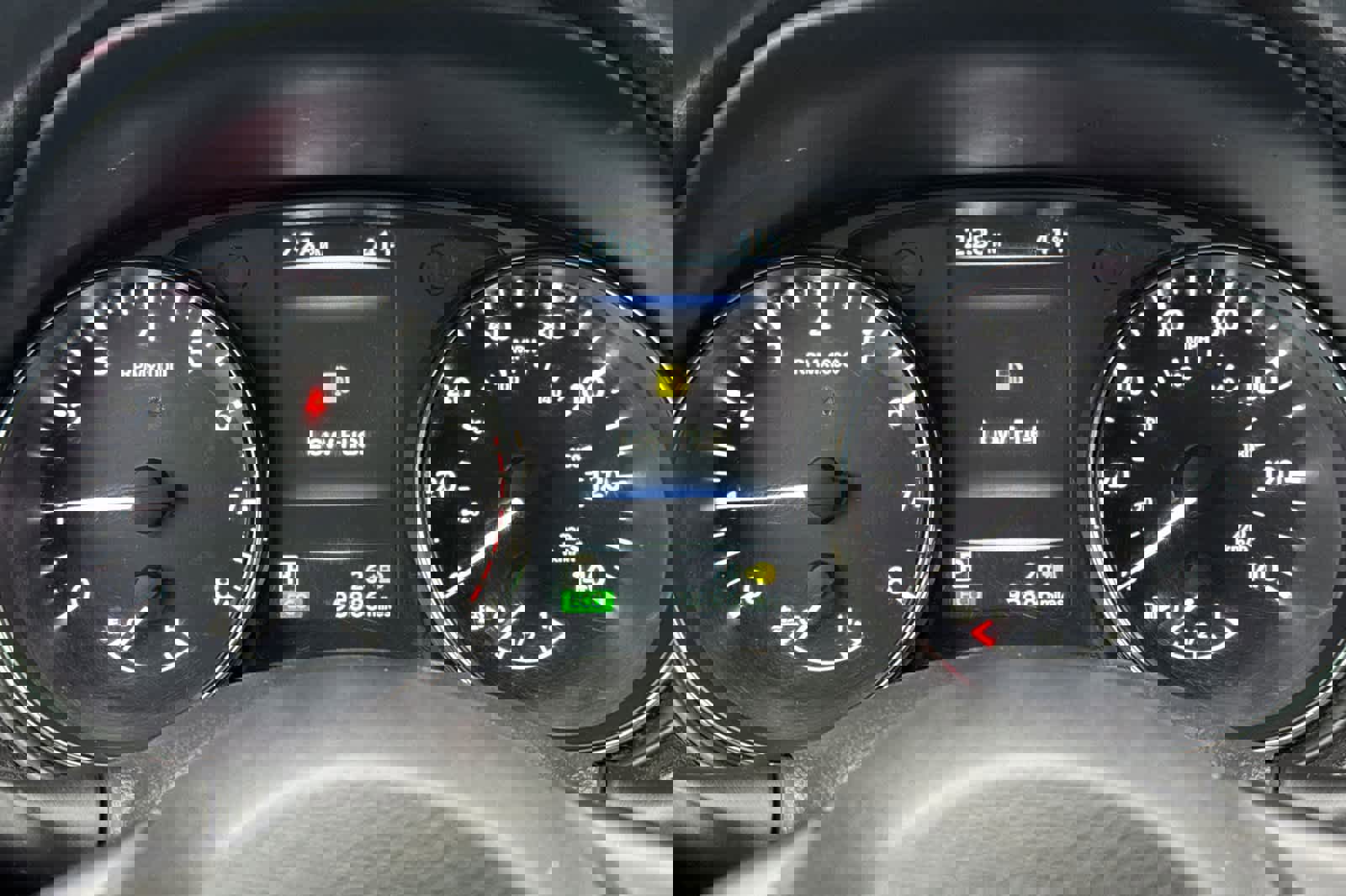 Used 2017 Nissan Rogue S image 23