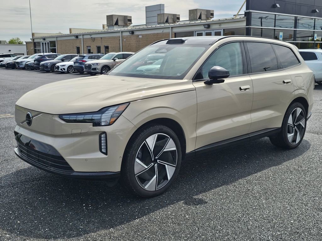 Used 2025 Volvo EX90 Ultra image 16