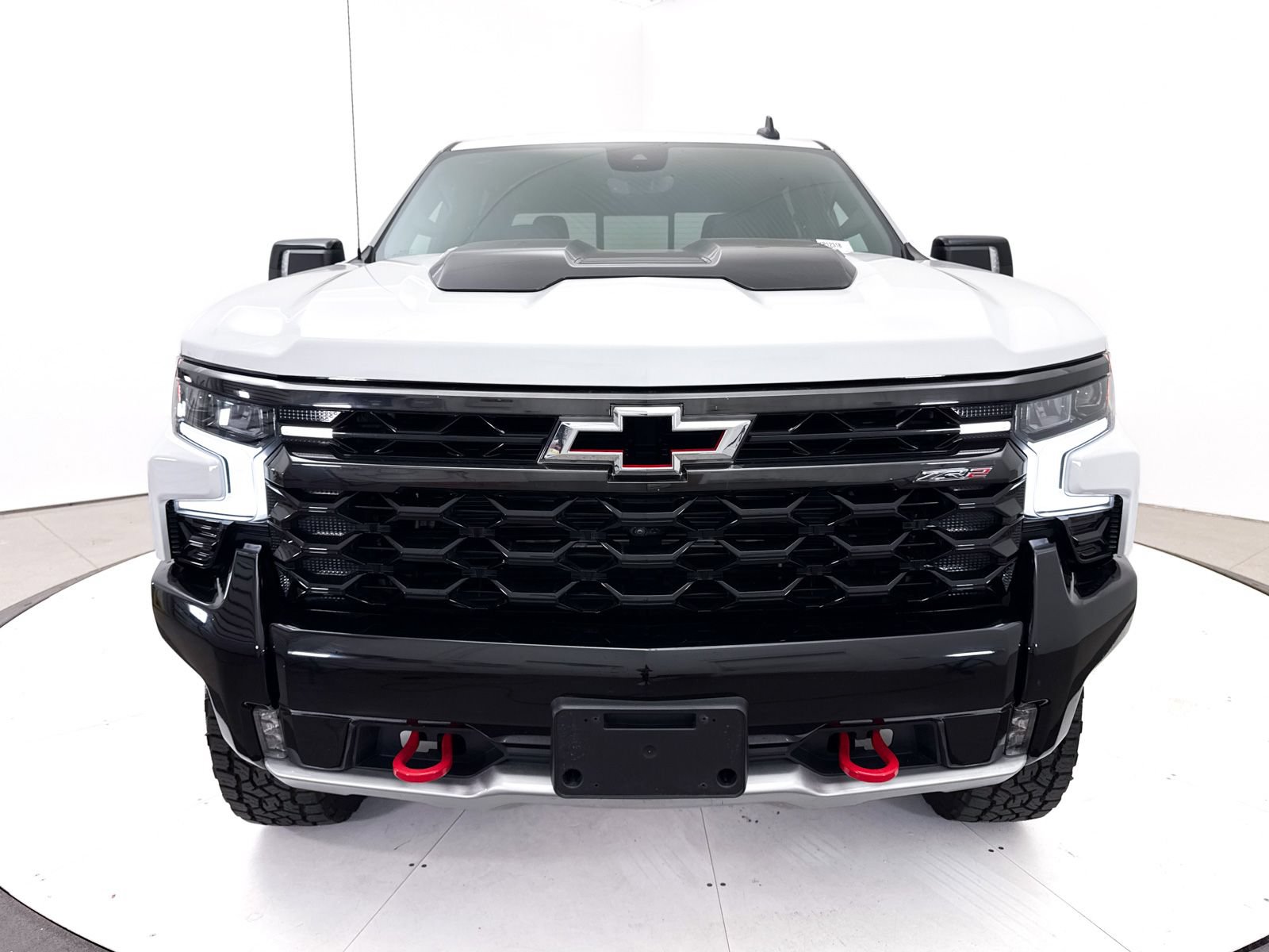 Used 2024 Chevrolet Silverado 1500 ZR2 w/ Technology Package AWD/4WD image 16